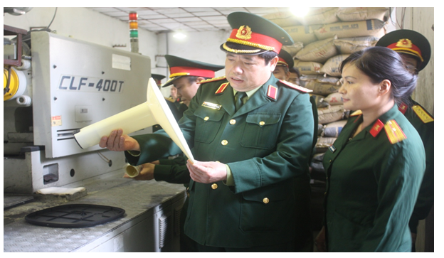 Đại tướng Phùng Quang Thanh thăm và làm việc tại công ty